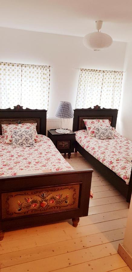 Ferienwohnung Rosenheim Wagenham Bagian luar foto